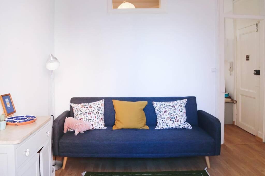 Two Bedroom Cozy Flat By River In Quiet Art Zone Lisboa Eksteriør bilde