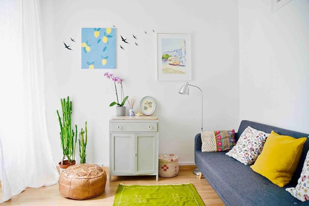 Two Bedroom Cozy Flat By River In Quiet Art Zone Lisboa Eksteriør bilde